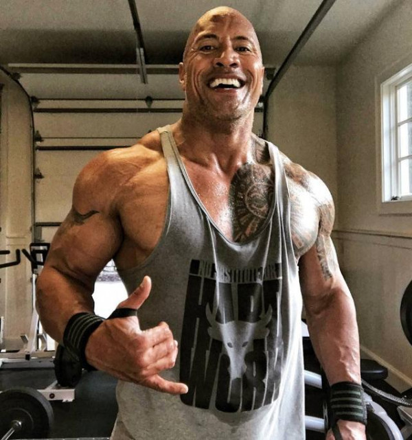 Siêu sao The Rock bật mí 5 bí quyết tập thể hình để có cơ bắp “vạn người mê”
